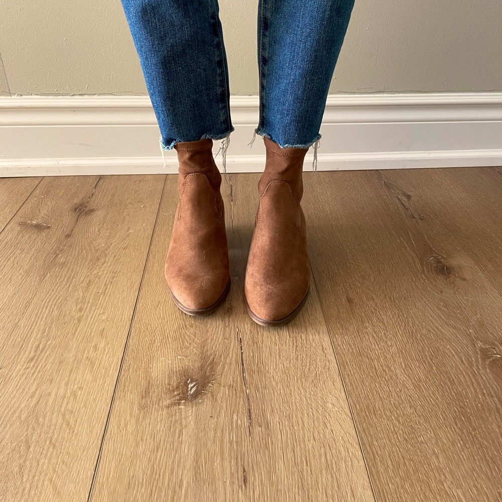 Sock Booties. Size 5.